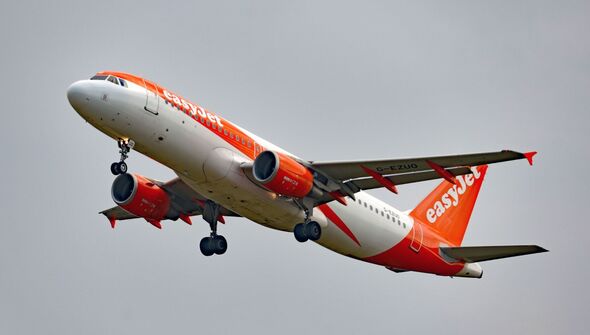 EasyJet rakes in record profits of up to £670m and will resume dividend payments